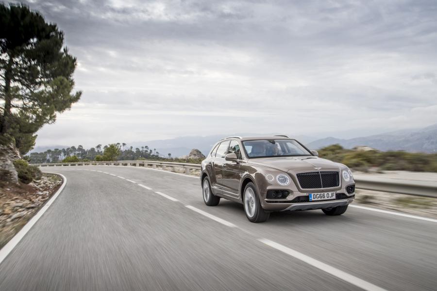 Bentley Bentayga Diesel 2016 года  (WW) (фото 28 из 107)